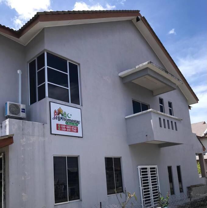 Hj Homestay Kuala Terengganu Luaran gambar