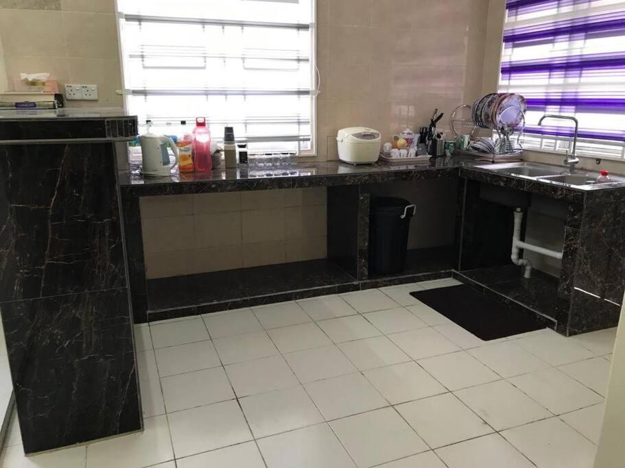 Hj Homestay Kuala Terengganu Luaran gambar